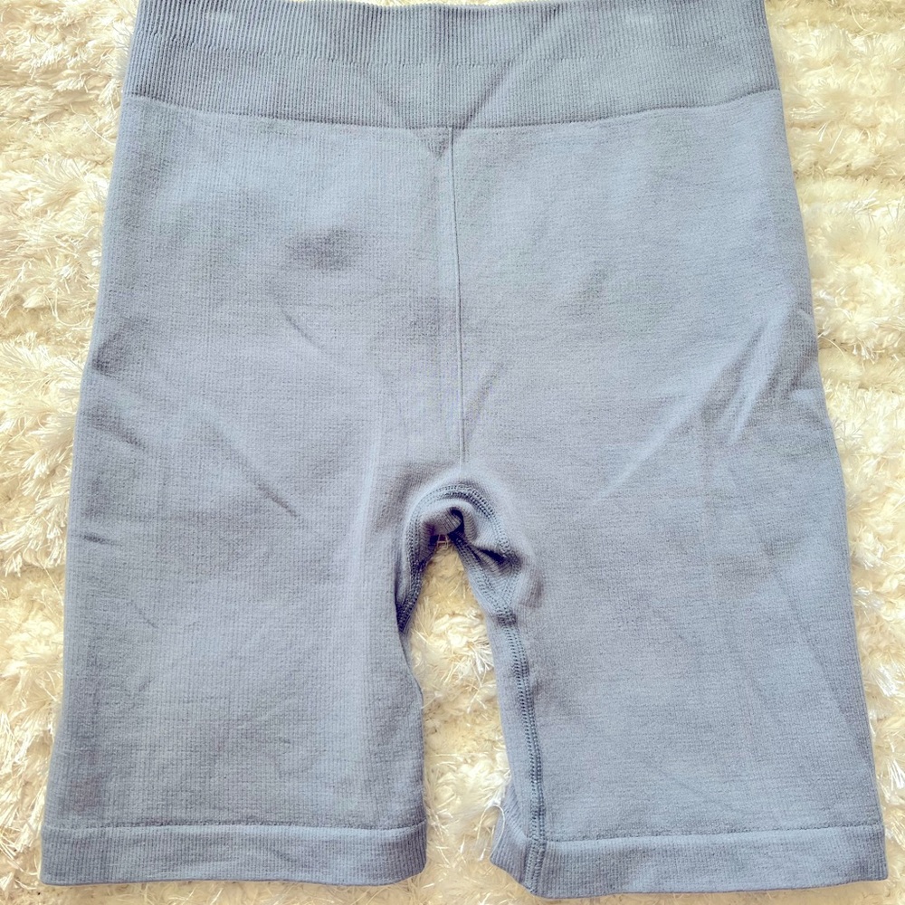 Fabletics High-Waisted Seamless Rib Shorts